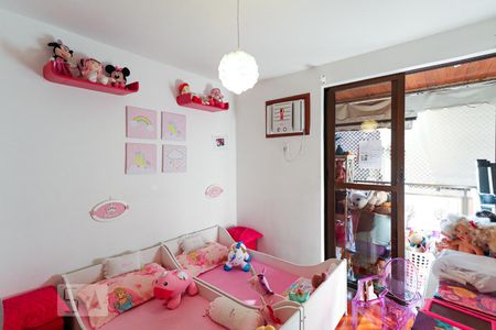 Apartamento à venda com 90m², 2 quartos e 1 vaga Apartamento à venda com 90m², 2 quartos e 1 vagaQuarto