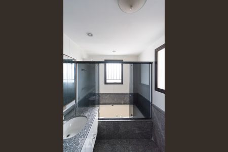 Apartamento à venda com 270m², 4 quartos e 3 vagasBanheiro Suíte 4