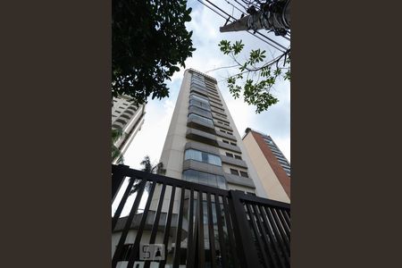 Apartamento à venda com 270m², 4 quartos e 3 vagasFachada