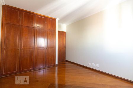 Apartamento à venda com 270m², 4 quartos e 3 vagasDormitório 1