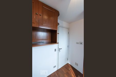 Apartamento à venda com 270m², 4 quartos e 3 vagasQuarto de Serviço 1