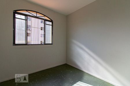 Quarto 1 de casa à venda com 2 quartos, 75m² em Floramar, Belo Horizonte