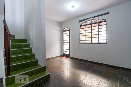 Sala de casa à venda com 2 quartos, 75m² em Floramar, Belo Horizonte