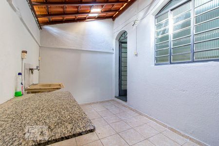 Casa à venda com 75m², 2 quartos e 1 vagaÁrea Serviço