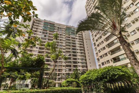 Apartamento para alugar com 93m², 3 quartos e 1 vaga Apartamento para alugar com 93m², 3 quartos e 1 vagaFachada