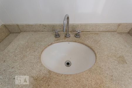 Apartamento para alugar com 93m², 3 quartos e 1 vaga Apartamento para alugar com 93m², 3 quartos e 1 vagaBanheiro Social