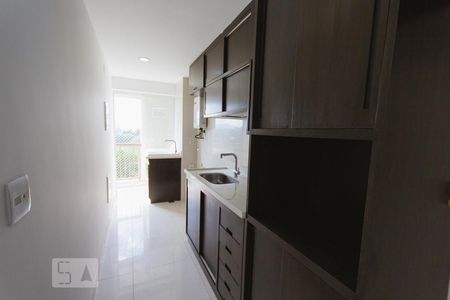 Apartamento para alugar com 93m², 3 quartos e 1 vaga Apartamento para alugar com 93m², 3 quartos e 1 vagaCozinha e Área de Serviço