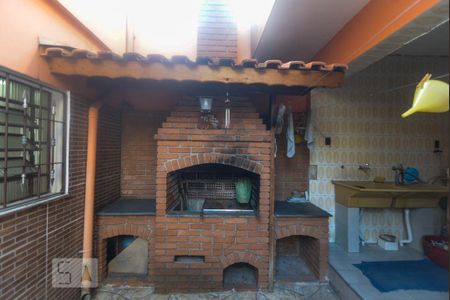 Quintal de casa à venda com 3 quartos, 204m² em Chácara Belenzinho, São Paulo