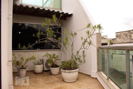 Varanda de apartamento para alugar com 3 quartos, 200m² em Barra da Tijuca, Rio de Janeiro