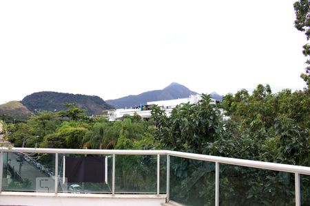 Varanda de apartamento para alugar com 3 quartos, 200m² em Barra da Tijuca, Rio de Janeiro