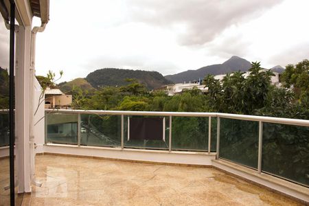 Varanda de apartamento para alugar com 3 quartos, 200m² em Barra da Tijuca, Rio de Janeiro