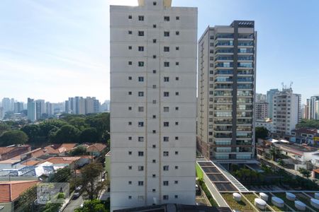 Apartamento à venda com 220m², 3 quartos e 3 vagas Apartamento à venda com 220m², 3 quartos e 3 vagasVista da janela da suíte 2