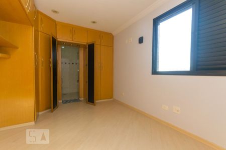 Apartamento à venda com 220m², 3 quartos e 3 vagasSuíte 3