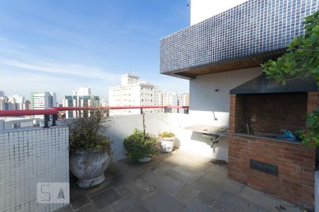 Apartamento à venda com 220m², 3 quartos e 3 vagas Apartamento à venda com 220m², 3 quartos e 3 vagasChurrasqueira na cobertura