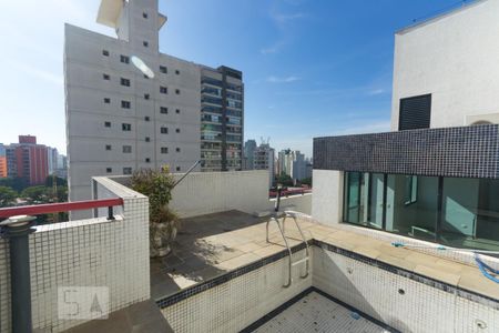 Apartamento à venda com 220m², 3 quartos e 3 vagas Apartamento à venda com 220m², 3 quartos e 3 vagasPiscina na cobertura