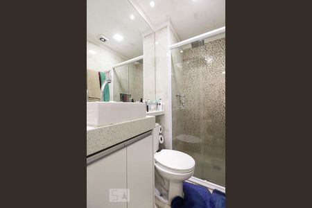 Banheiro de apartamento para alugar com 1 quarto, 36m² em Vila Prudente, São Paulo