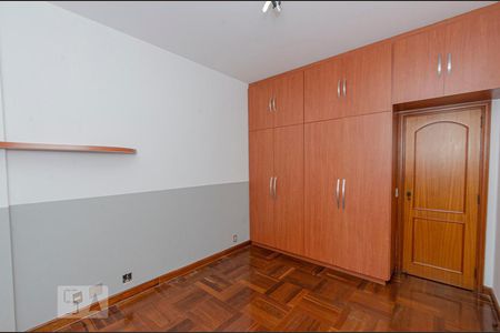 Apartamento para alugar com 250m², 4 quartos e sem vagaQuarto 1