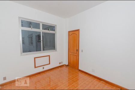 Apartamento para alugar com 250m², 4 quartos e sem vagaSala de Jantar
