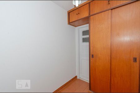 Apartamento para alugar com 250m², 4 quartos e sem vagaQuarto de Serviço