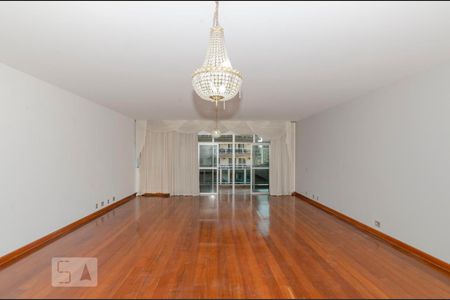 Sala de apartamento para alugar com 4 quartos, 250m² em Tijuca, Rio de Janeiro