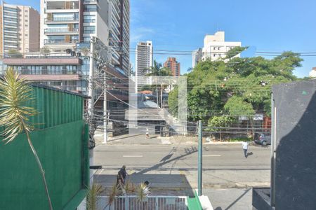 Casa à venda com 400m², 6 quartos e 5 vagasVista do Quarto 2