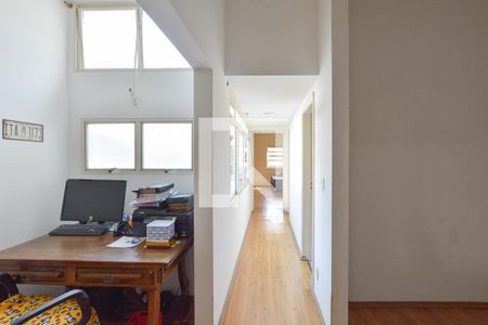 Casa à venda com 400m², 6 quartos e 5 vagasCorredor superior