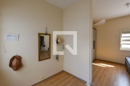 Casa à venda com 400m², 6 quartos e 5 vagasQuarto 3