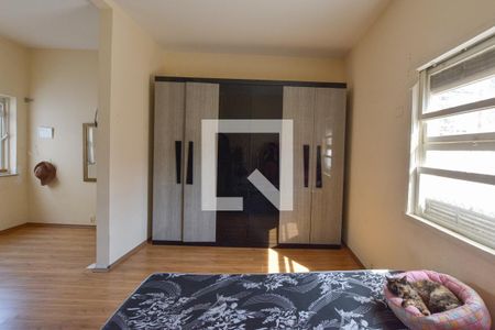 Casa à venda com 400m², 6 quartos e 5 vagasQuarto 3