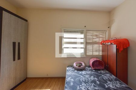 Casa à venda com 400m², 6 quartos e 5 vagasQuarto 3