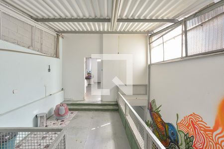 Casa à venda com 400m², 6 quartos e 5 vagasAcesso área de serviço