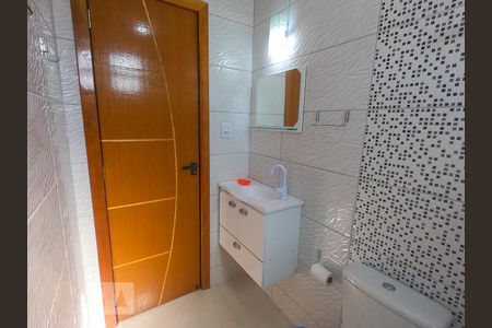 Banheiro 1 de casa para alugar com 2 quartos, 80m² em Ingleses do Rio Vermelho, Florianópolis