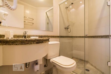 Banheiro de apartamento para alugar com 2 quartos, 60m² em Paraíso, São Paulo