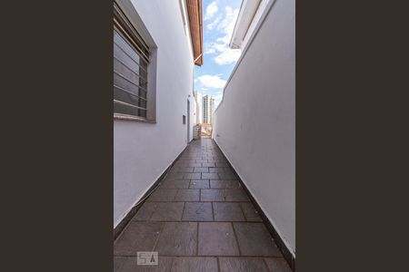 Casa para alugar com 180m², 3 quartos e 2 vagasÁrea Lateral Externa