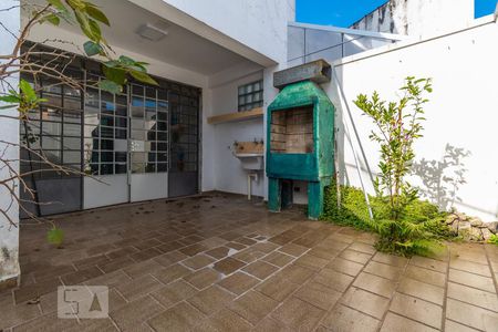 Casa para alugar com 180m², 3 quartos e 2 vagasÁrea de Serviço e Churrasqueira