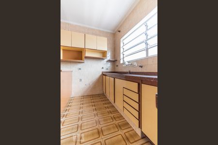 Casa para alugar com 180m², 3 quartos e 2 vagasCozinha