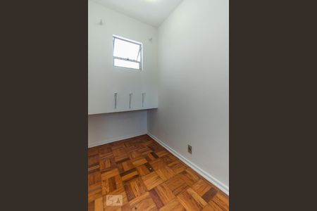 Casa para alugar com 180m², 3 quartos e 2 vagasSuíte - Closet