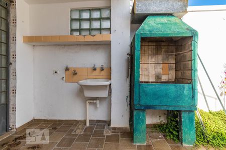 Casa para alugar com 180m², 3 quartos e 2 vagasÁrea de Serviço e Churrasqueira