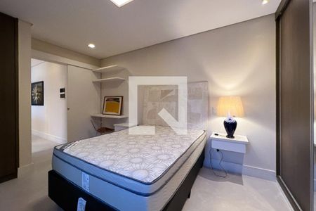 Suíte de apartamento para alugar com 1 quarto, 48m² em Itaim Bibi, São Paulo