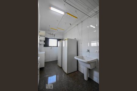 Apartamento para alugar com 370m², 4 quartos e 5 vagasLavanderia