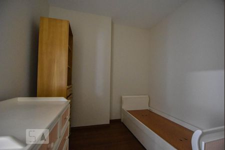 Apartamento para alugar com 370m², 4 quartos e 5 vagasQuarto de Serviços