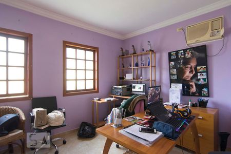 Casa à venda com 540m², 6 quartos e 4 vagasQuarto Reversível