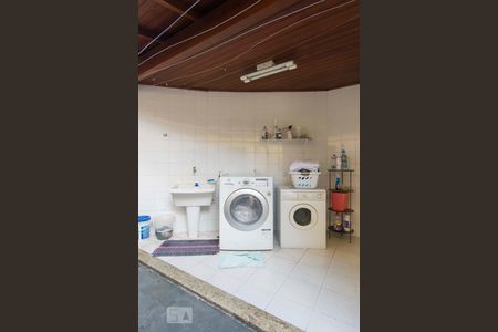 Casa à venda com 540m², 6 quartos e 4 vagasLavanderia