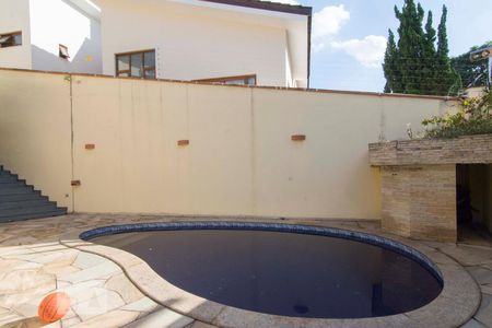 Casa à venda com 540m², 6 quartos e 4 vagasPiscina