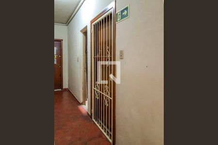 Apartamento à venda com 38m², 1 quarto e sem vagaÁrea comum