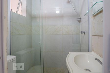 Studio - Banheiro de kitnet/studio para alugar com 1 quarto, 11m² em Vila Deodoro, São Paulo