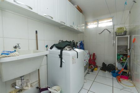 Área de serviço de casa à venda com 3 quartos, 225m² em Vila Babilônia, São Paulo