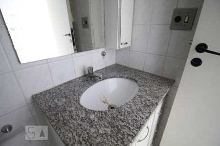 Pia de apartamento à venda com 2 quartos, 49m² em Fazenda Morumbi, São Paulo
