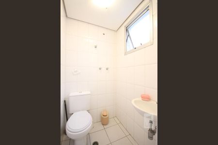 Apartamento para alugar com 86m², 3 quartos e 2 vagasBanheiro de Serviço