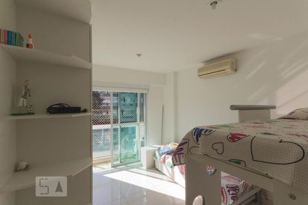 Apartamento à venda com 85m², 2 quartos e 2 vagas Apartamento à venda com 85m², 2 quartos e 2 vagasSuíte 2