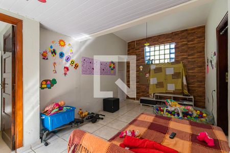 Casa à venda com 155m², 3 quartos e 2 vagasSala casa da frente